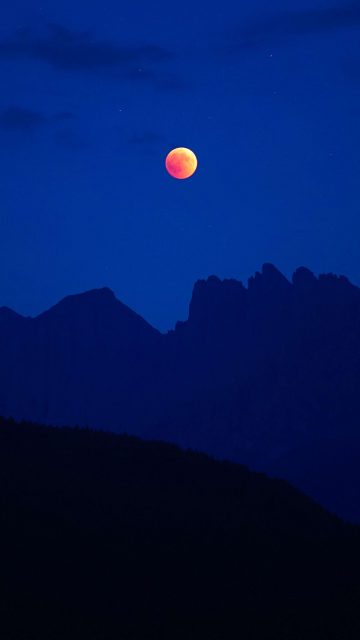 The Blood Moon iPhone Wallpaper