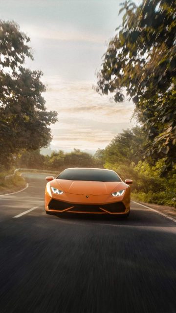 Lamborghini Huracan on Road 4K iPhone Wallpaper