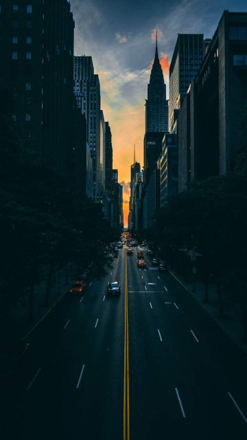 Manhattan Road iPhone Wallpaper