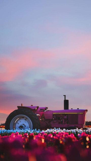 Farm Tractor iPhone Wallpaper