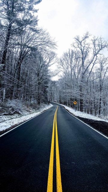 Road Winter iPhone Wallpaper