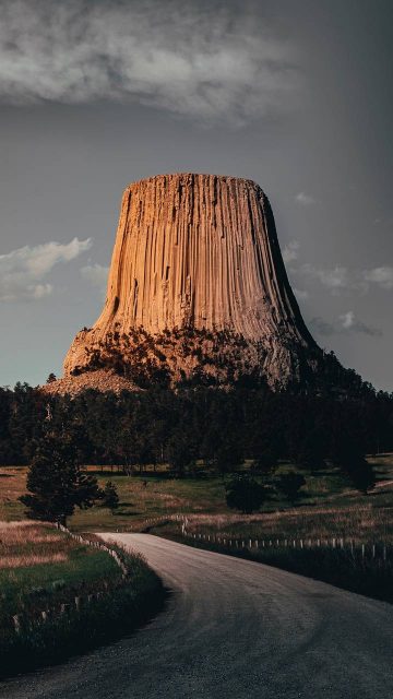 Bear Lodge Mountains Wyoming USA - iPhone Wallpapers