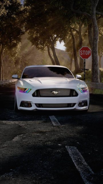 Ford Mustang White