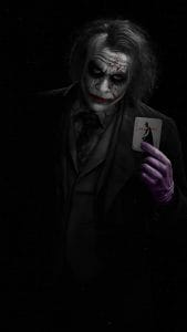 Joker Heath Ledger with Card