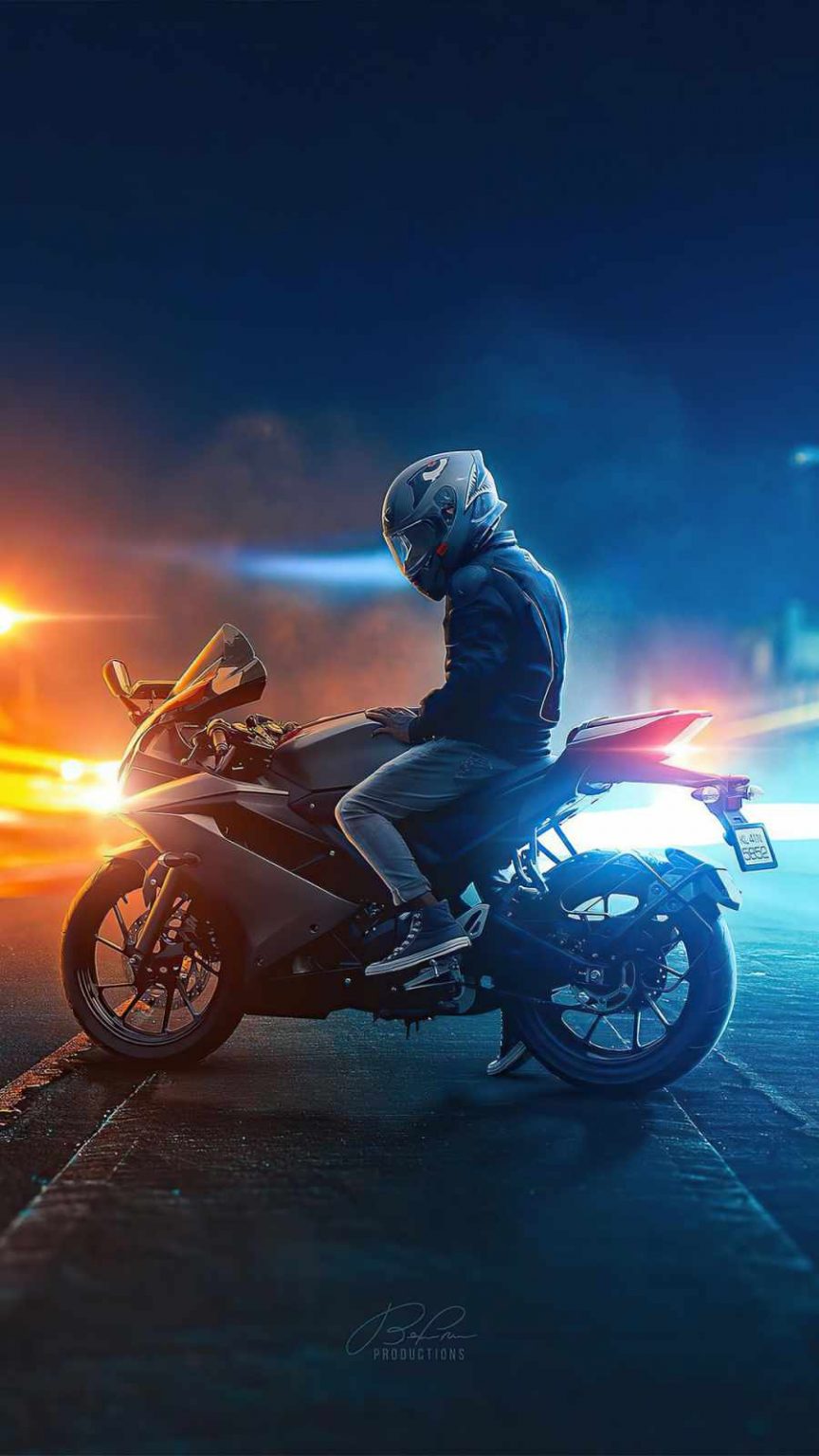 Biker on Road 4K iPhone Wallpaper - iPhone Wallpapers