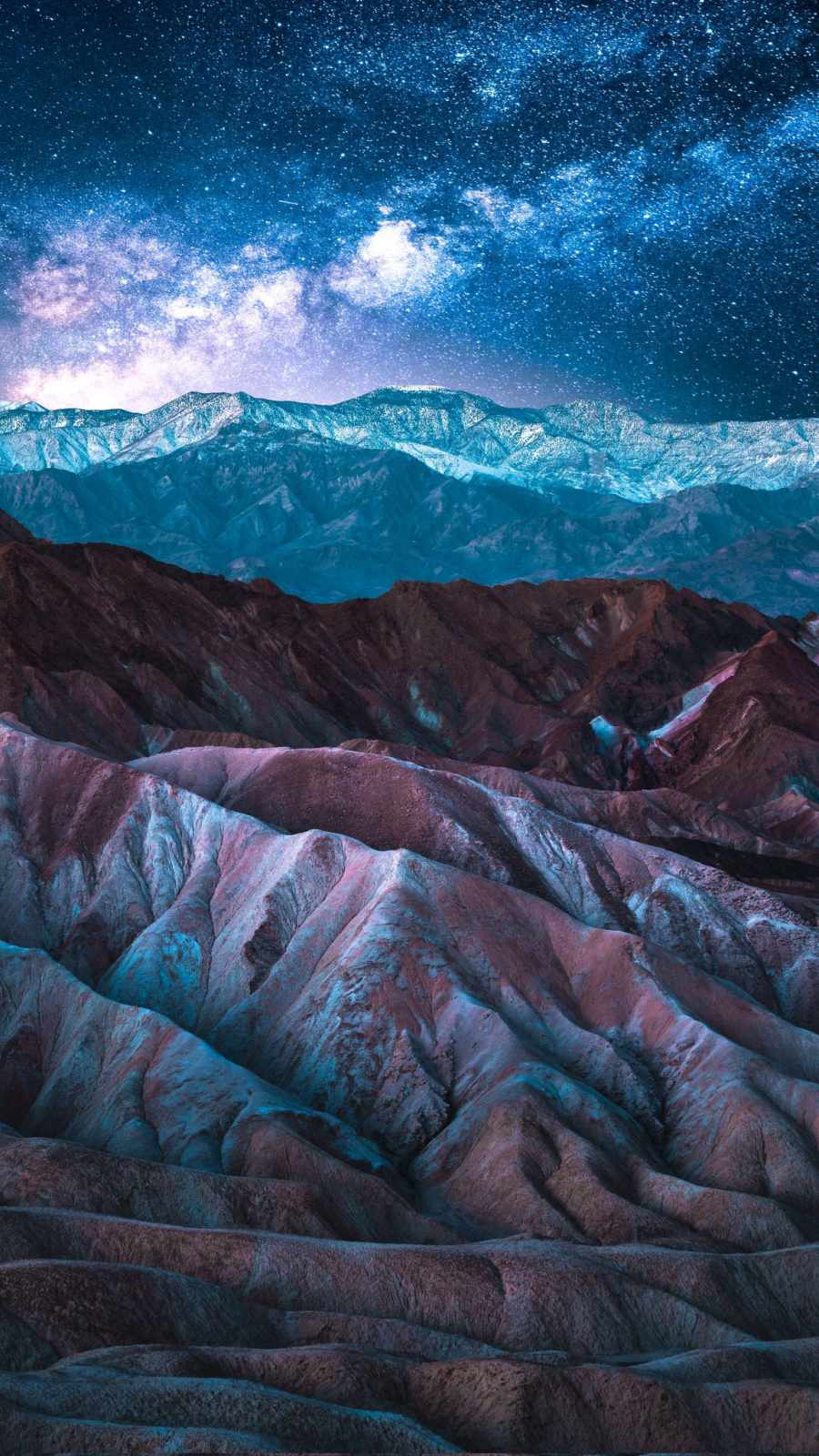 Night Mountains iPhone Wallpaper