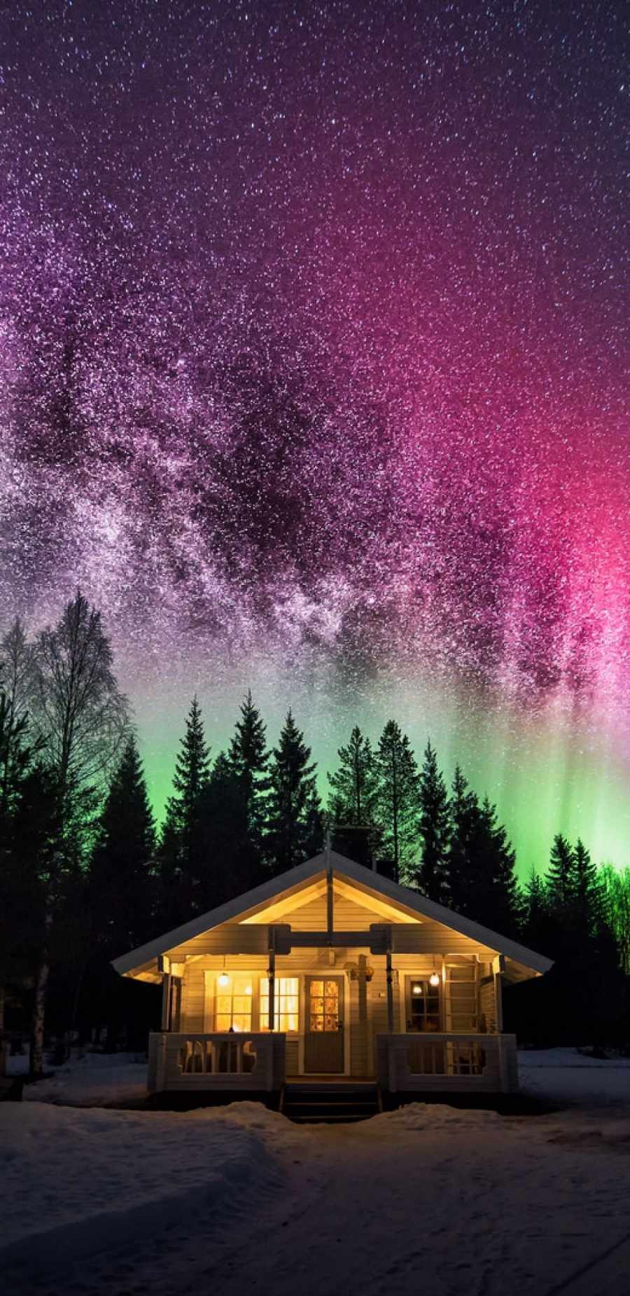 Aurora Borealis House iPhone Wallpaper