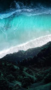 Green vs Blue iPhone Wallpaper