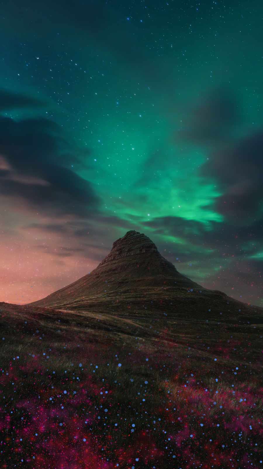 Iceland Mountains Northern Lights 4K iPhone Wallpaper