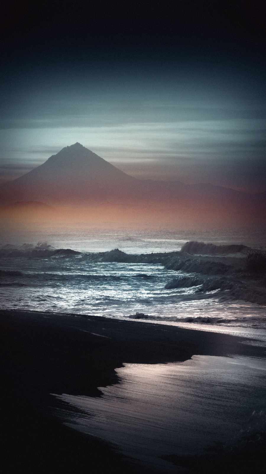 Ocean Horizon Mountain iPhone Wallpaper HD