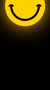 iPhone 14 Pro Max Dynamic Island Smile Wallpaper