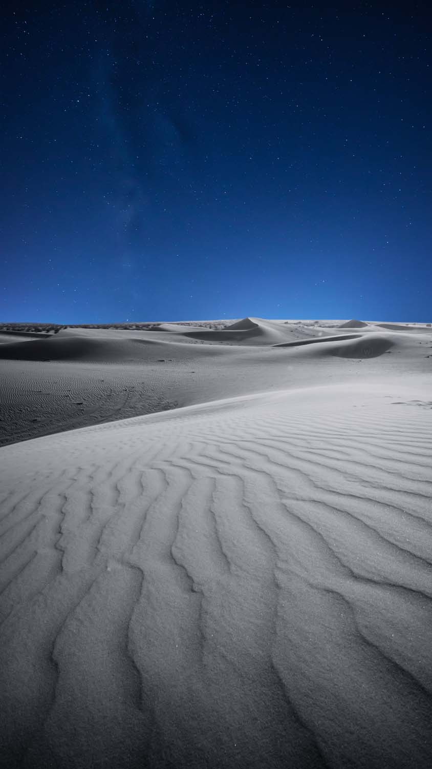 White Sand Desert iPhone Wallpaper 4K