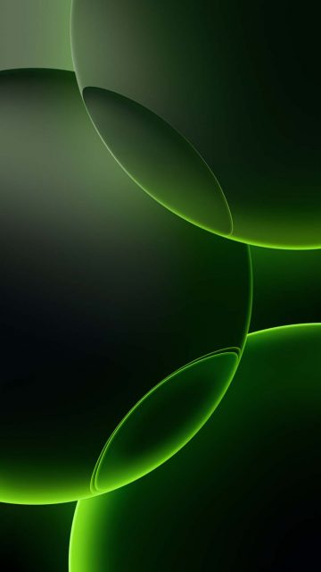 iPhone 16 Pro Green Circles