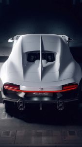 white bugatti chiron super sport rear iPhone Wallpaper white bugatti chiron super sport rear iPhone Wallpaper