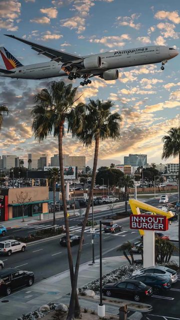 Sunset iOS 26 Depth Effect Wallpaper