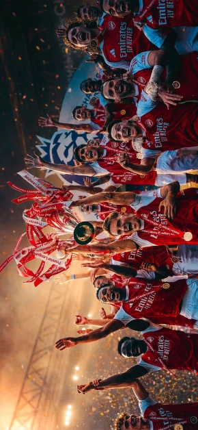 arsenal squad lifting premier league trophy dynamic wallpaper