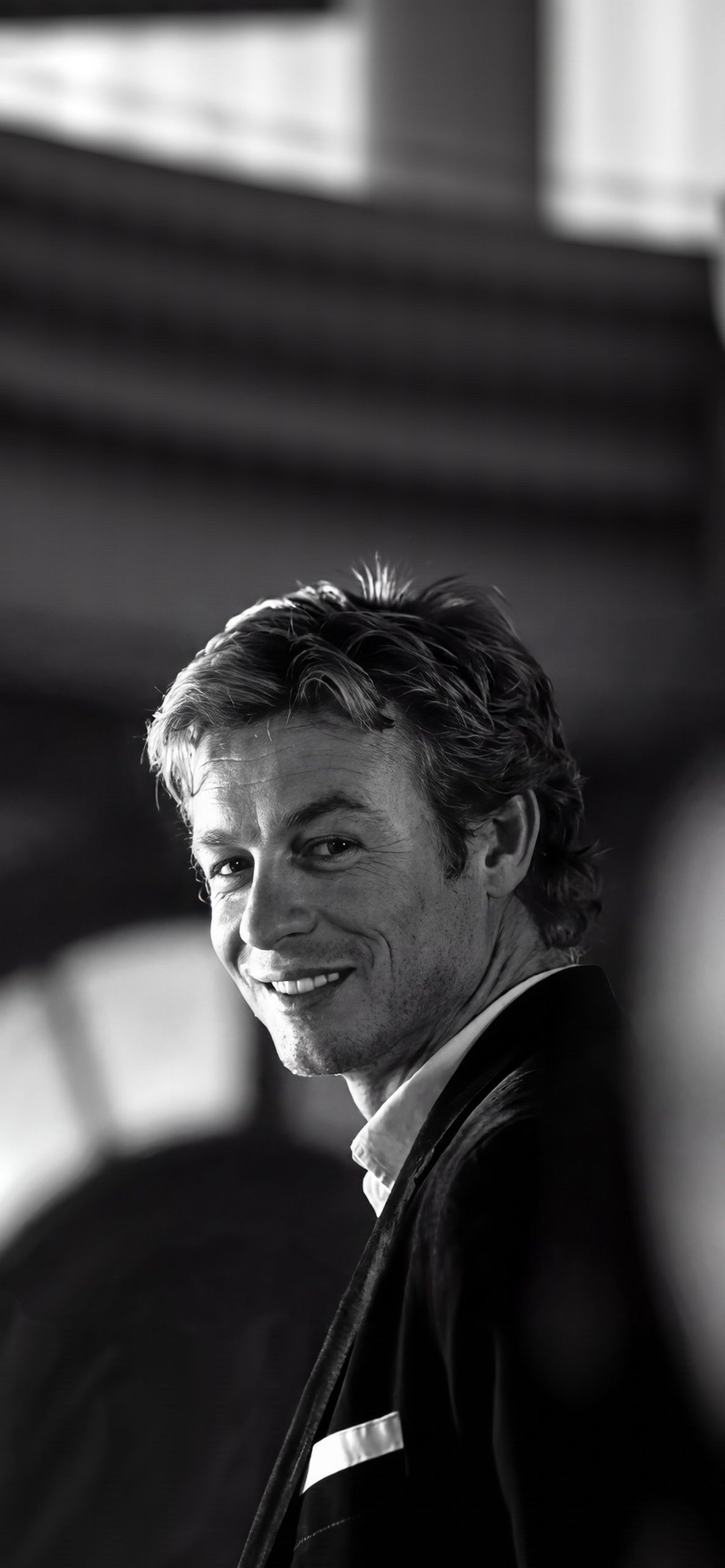 The Mentalist iPhone Wallpapers – 4K Patrick Jane Backgrounds 11 simon-baker-charming-smile-wallpaper-wallpaper