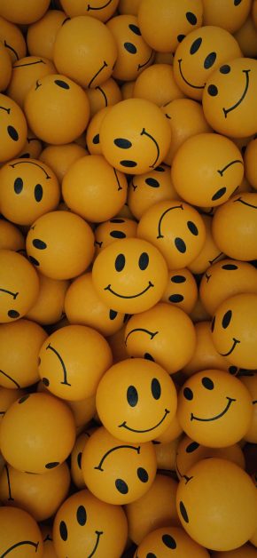 Smile Balls iPhone Wallpaper