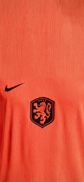 The Ultimate FIFA Home Kit Jersey iPhone Wallpapers Collection 26 netherlands-orange-lion-jersey-wallpaper-hd-iphone